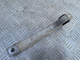Стойка стабилизатора заднего левая/правая 8W0505465B Audi Q5 Audi A4, Audi A4 Allroad, Audi A5, Audi A6, Audi A7, Audi Q5, Audi Q5 Sportback, Audi RS5, Audi S4, Audi S5, Audi S6, Audi S7, Audi SQ5, Audi SQ5 Sportback