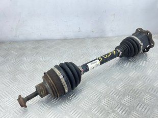 Піввісь 4M0407271D Audi Q7