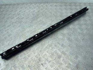 Кронштейн порогу 31395858 Volvo XC90