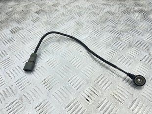 Датчик детонації 06E905377C Audi A6