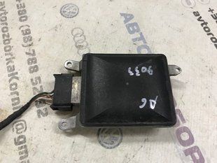 Датчик сліпої зони / блок керування асистента зміни смуги руху 4G0907568D Audi A6