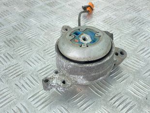 Опора коробки передач 4H0399152AT Audi A8