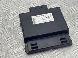 Стабілізатор напруги Audi A6