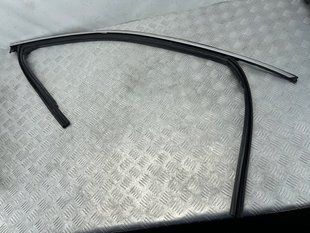 Накладка двери 80A837432A Audi Q5