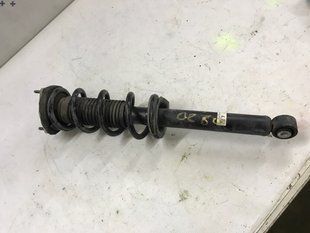 Стойка амортизатора в сборе с пружиной E62104GA1D Infiniti Q50