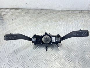 Блок підкермових перемикачів 5K0953502M Volkswagen Tiguan
