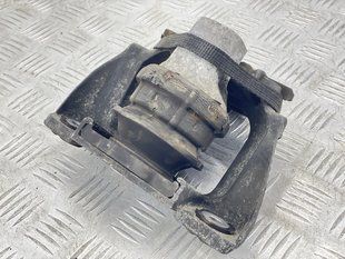 Опора / подушка двигуна 31330588 Volvo XC90