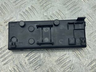 Блок керування кришкою багажника 7P6959107A Volkswagen Touareg