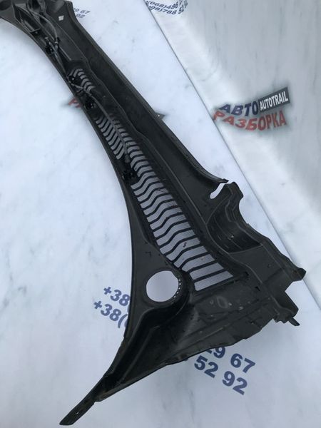 Жабо / Водоотводящий щиток DS73F02216AG Ford Fusion