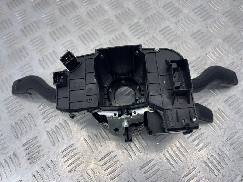 Блок підкермових перемикачів 4F0953549F Audi Q7