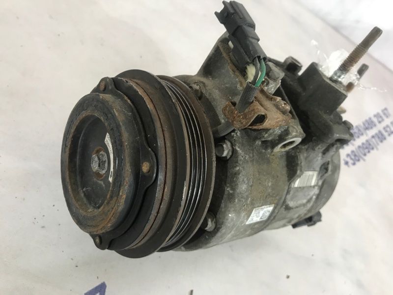 Компресор кондиціонера DG9H19D629CB Ford Fusion