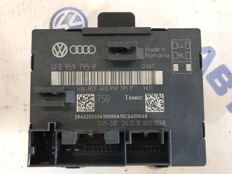 Блок управления двери 4F0959795P Audi Q7