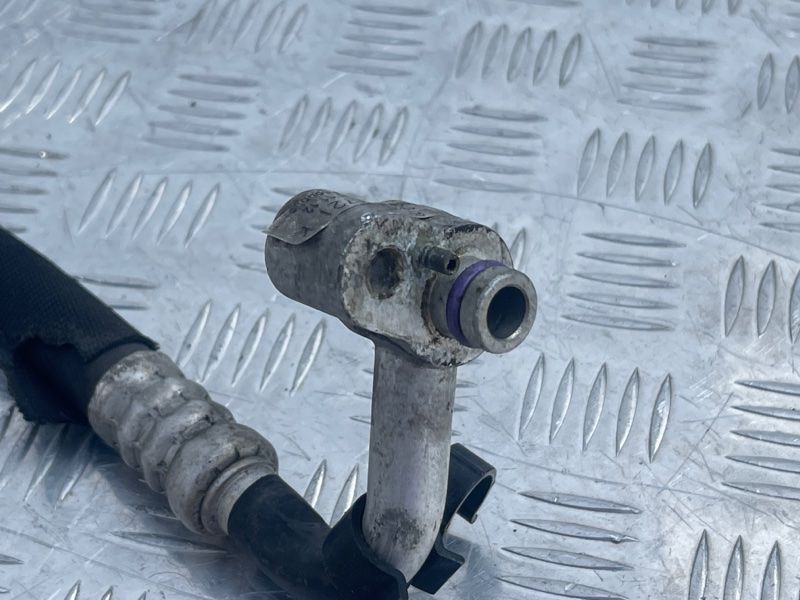 Трубка кондиціонера 7L8820721K Audi Q7
