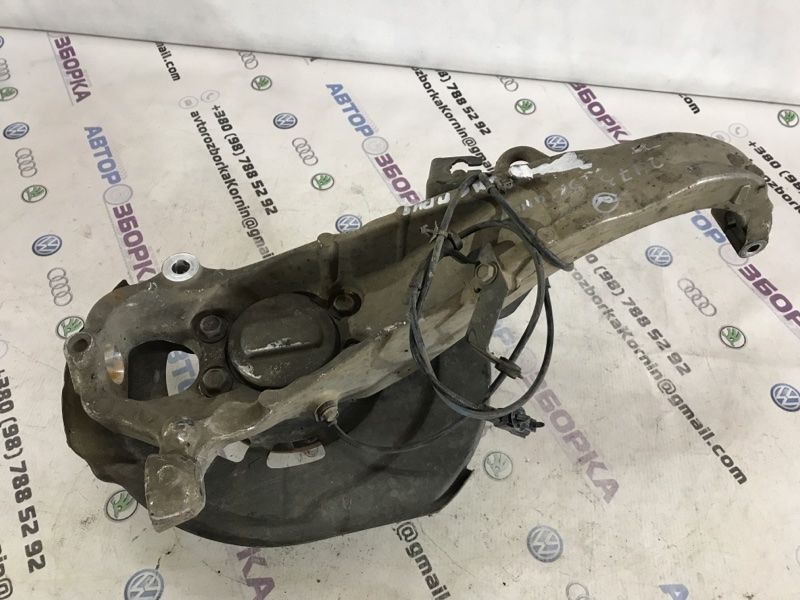 Поворотний кулак / цапфа 400144GA0A Infiniti Q50