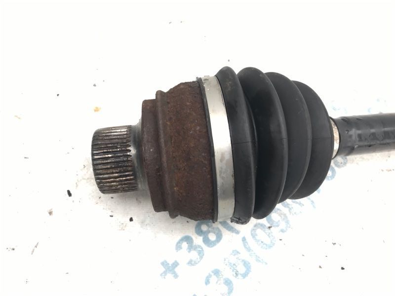 Привідний вал передній 4G0407271F Audi S6 Audi A6, Audi A7, Audi A8, Audi Q5, Audi RS7, Audi S6, Audi S7, Audi S8, Audi SQ5