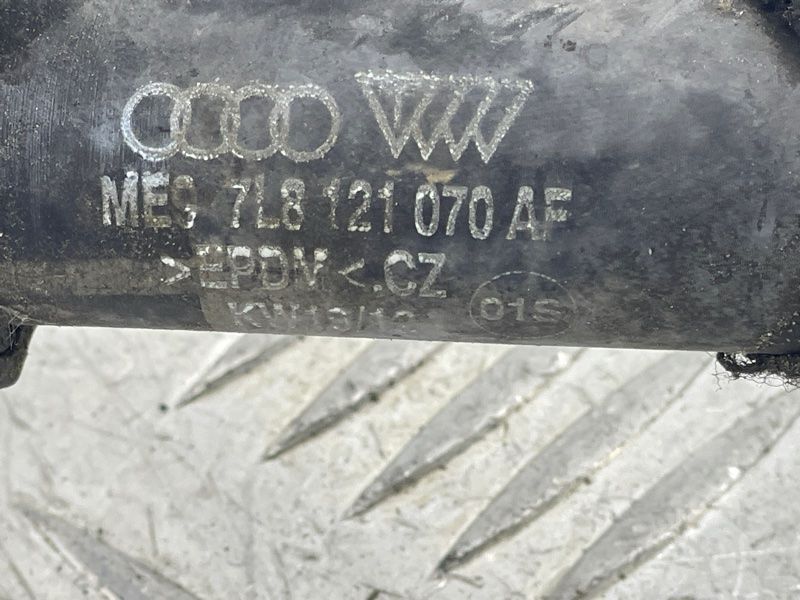 Шланг системи охолодження 7L8121070AF Audi Q7