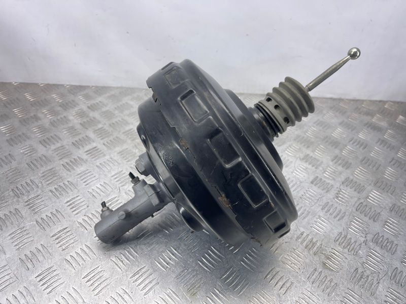 Вакуумний підсилювач гальм 7L8612101R Audi Q7