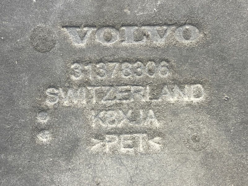 Шумоізоляція двигуна 31378306 Volvo XC90