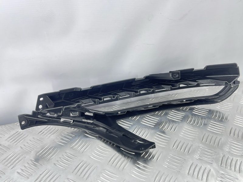 Воздуховод бампера 4M0807158D Audi Q7