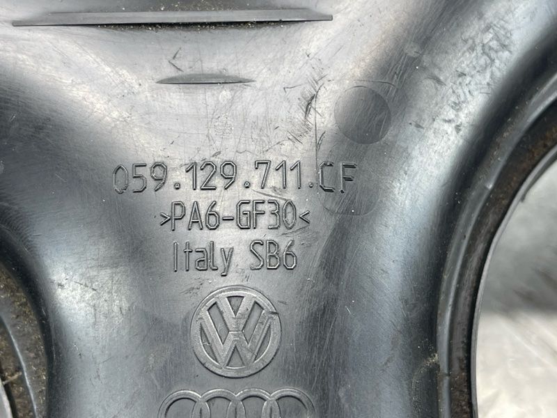 Коллектор впускной Audi A6