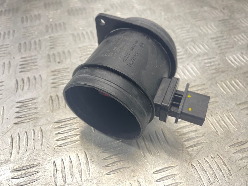 Датчик масового потоку повітря (MAF) 03H906461 Audi Q7