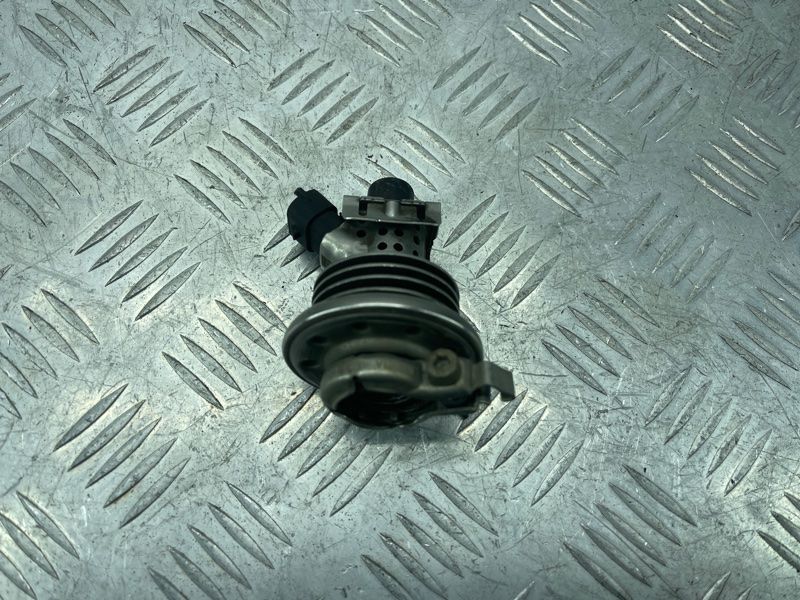 Форсунка распылитель ADBLUE 4H0131113A Audi A6