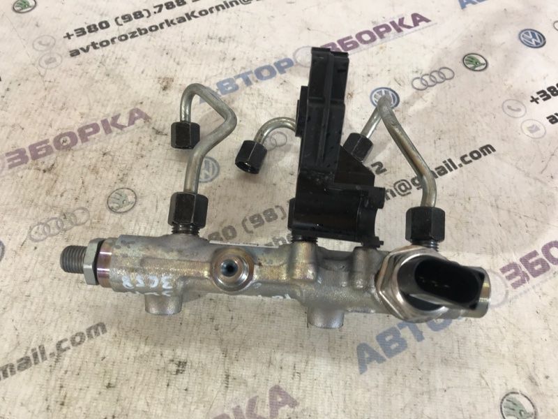 Паливна рампа 059130089BT Volkswagen Touareg