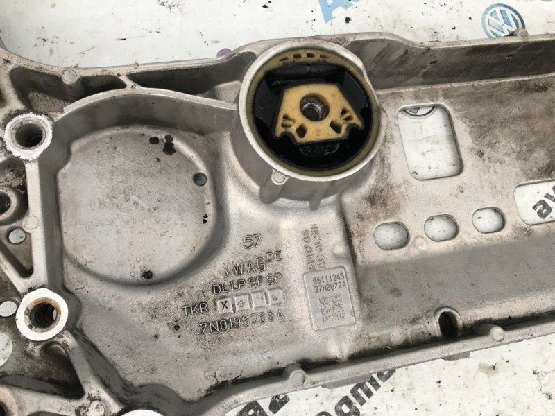 Подрамник передней подвески 7N0199369A Volkswagen CC Audi Q3, Volkswagen CC, Volkswagen Passat, Volkswagen Tiguan