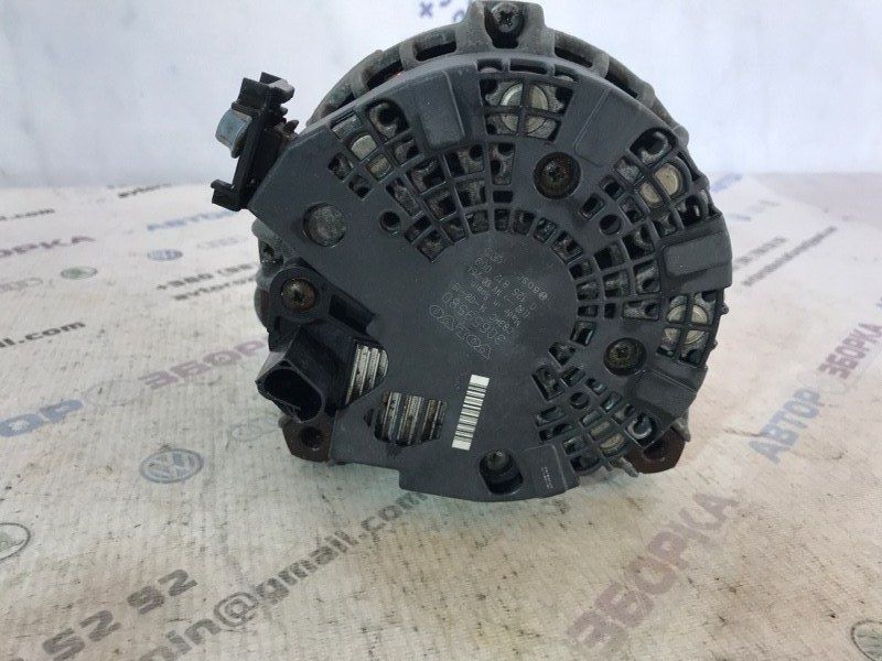 Генератор 30659580 Volvo XC60