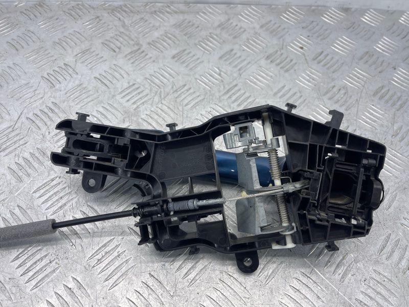 Ручка дверей зовнішня 510837206J Volkswagen Tiguan