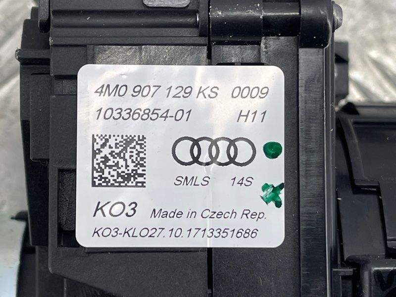 Блок підкермових перемикачів 4M0907129KS Audi Q7
