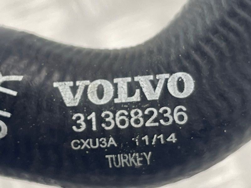 Шланг системы охлаждения 31368236 Volvo XC90