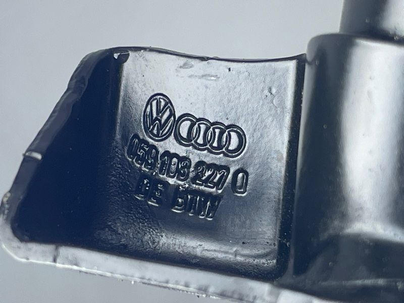 Патрубок Audi Q7