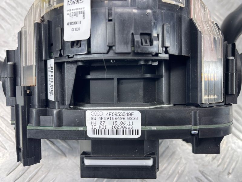 Блок підкермових перемикачів 4F0953549F Audi Q7