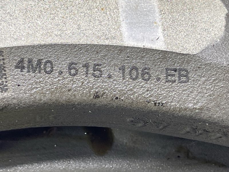 Супорт гальмівний 4M0615106EB Audi Q7
