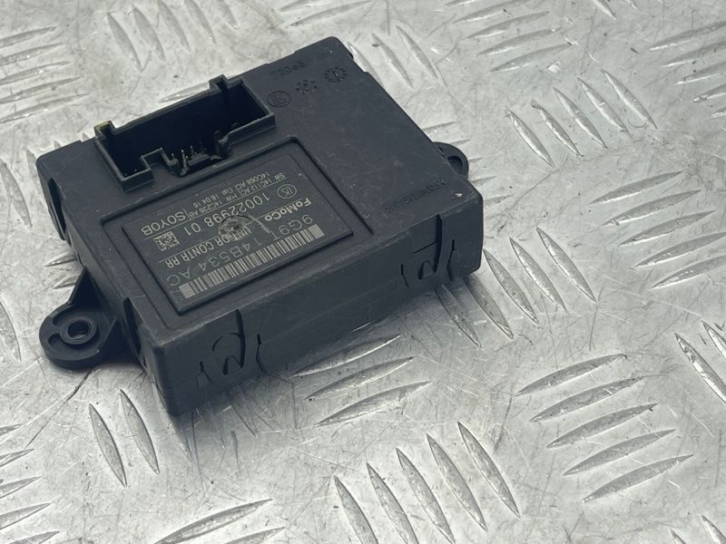 Блок керування дверей 9G9T14B534AC Volvo XC60