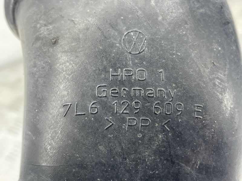 Патрубок повітряний 7L6129609E Audi Q7