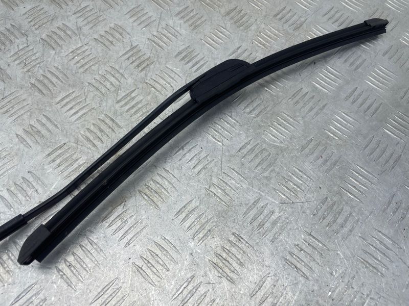 Повідок склоочисника 84497606 Chevrolet Colorado