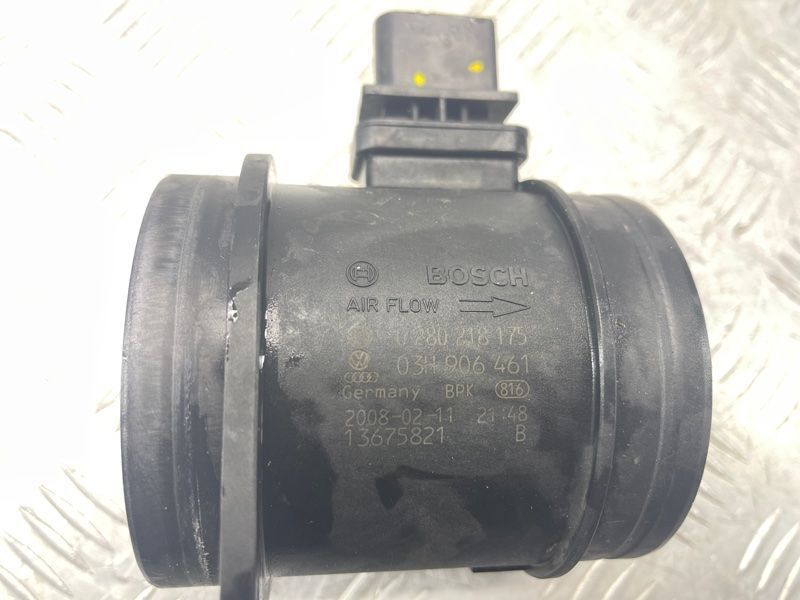 Датчик масового потоку повітря (MAF) 03H906461 Audi Q7