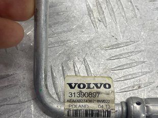 Трубка кондиціонера 31390897 Volvo XC90