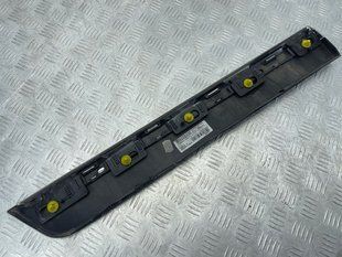Накладка двери 31333818 Volvo XC60