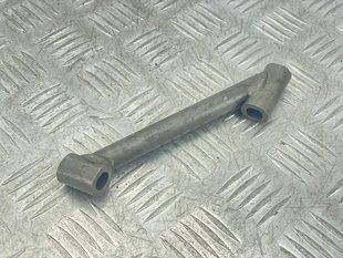 Кронштейн 04L129723A Volkswagen Tiguan