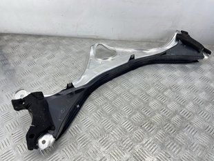 Поперечная опора чашек передних стоек амортизатора 4G0805645 Audi A7 Audi A6, Audi A7, Audi RS7, Audi S6, Audi S7