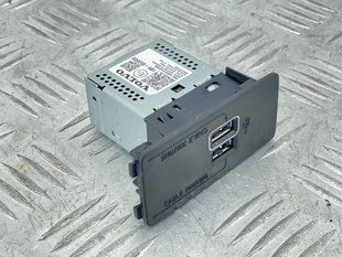 Блок USB 31407038 Volvo XC90