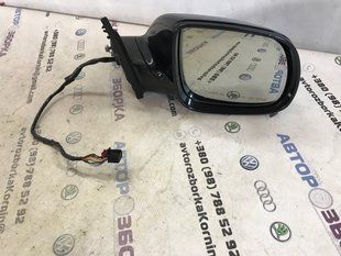 Зовнішнє дзеркало 4L1857410CH Audi Q7