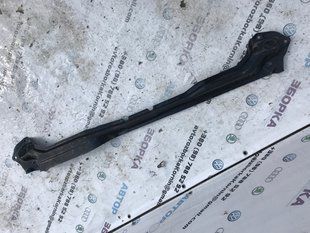 Распорка AV6116H004AC Ford Escape