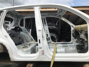 Кузов центральная стойка Volkswagen Tiguan