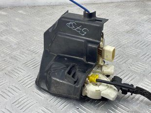 Замок задней двери 4H0839016D Audi A8