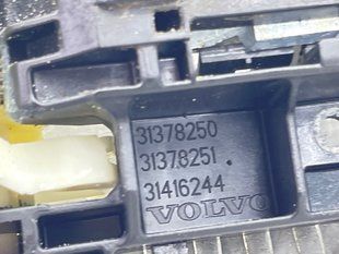 Кронштейн ручки 31378251 Volvo XC60