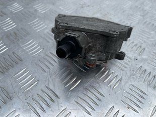 Вакуумний насос 06E145100R Audi Q7